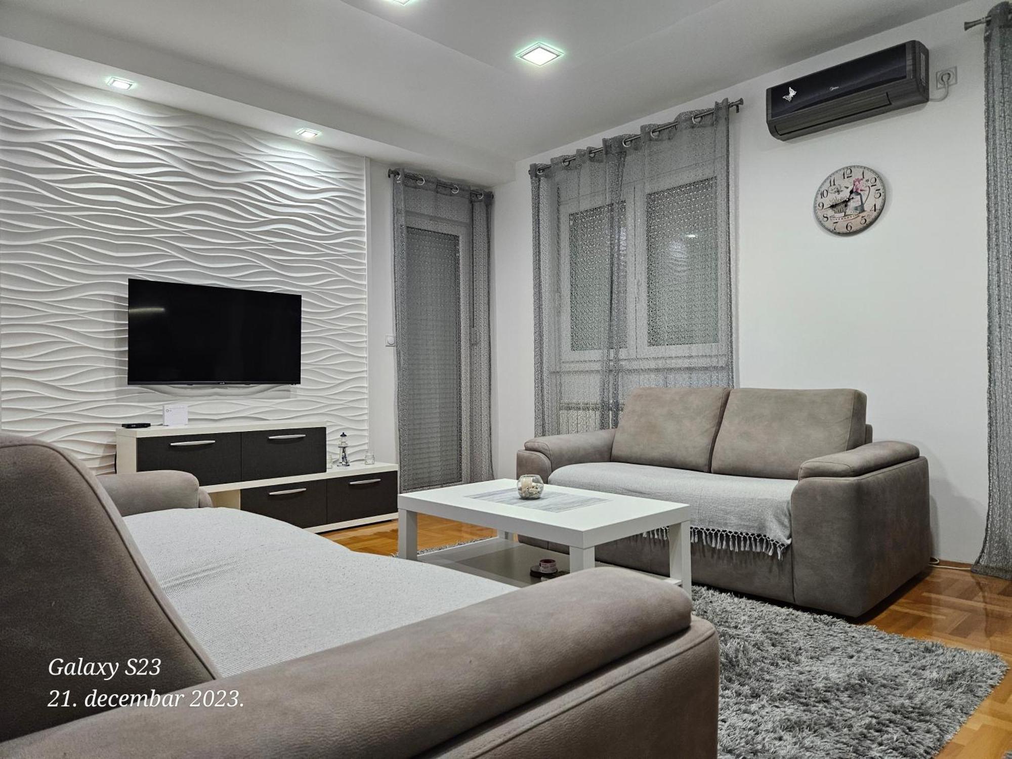 Apartman Vukota 피로트 외부 사진