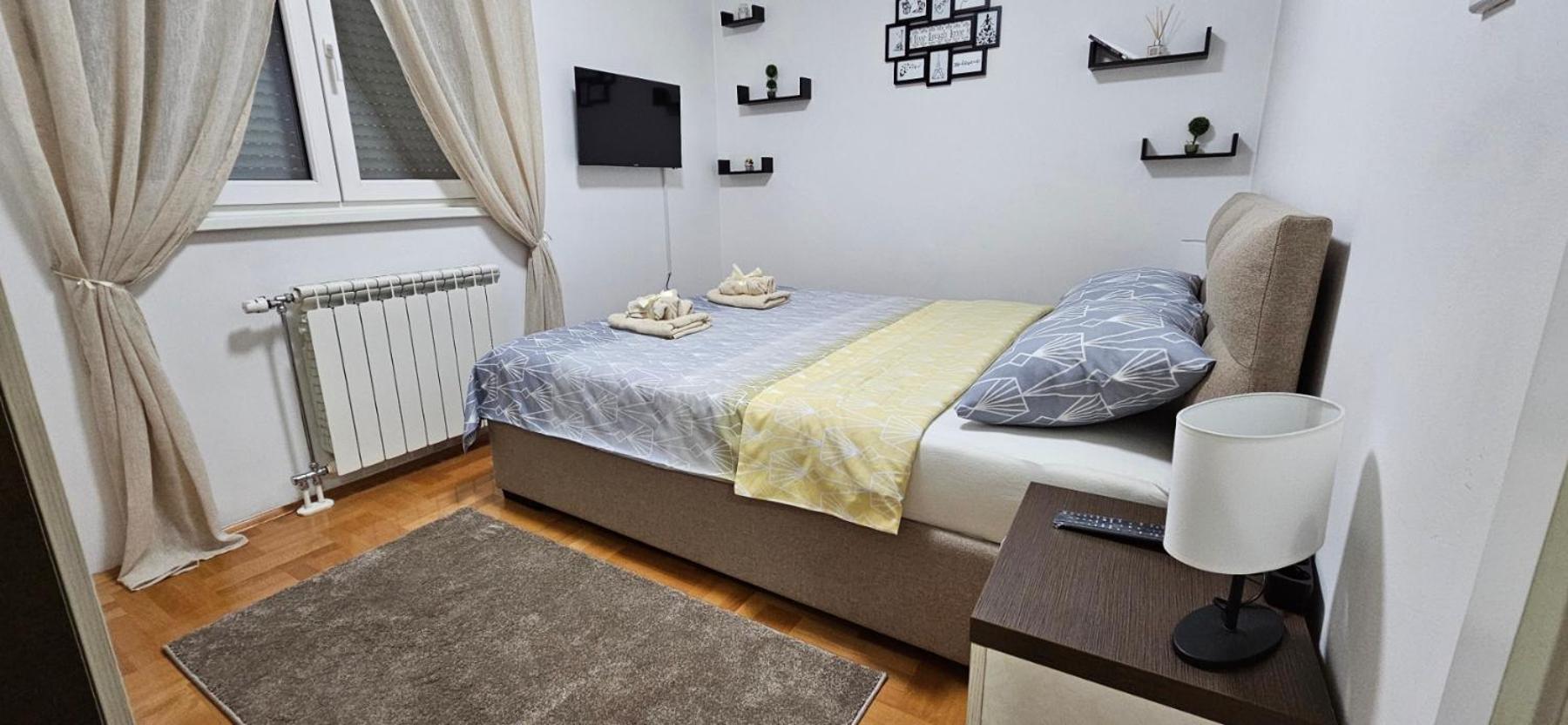 Apartman Vukota 피로트 외부 사진